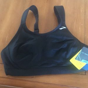 Brooks sports bra